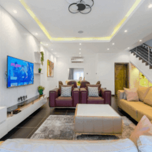Eazy three Bedroom Short-let Apartment