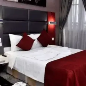 De Edge Hotel Classic Room